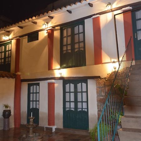 Casa Solariega Hostal B&B 수크레 외부 사진