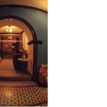 Casa Solariega Hostal B&B 수크레 외부 사진