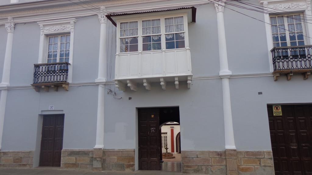 Casa Solariega Hostal B&B 수크레 외부 사진