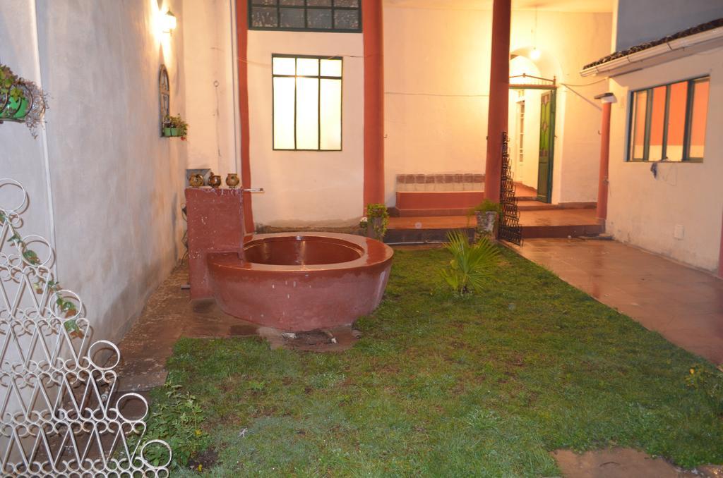 Casa Solariega Hostal B&B 수크레 외부 사진